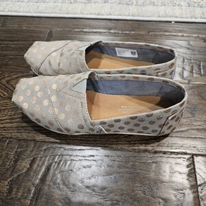Tom's Slip On Shoes, Size 5.5 , Good Condition